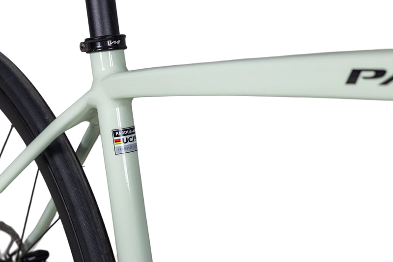 Load image into Gallery viewer, Pardus Super AL LTWOO 11 Speed Hydraulic Brake Road Bike