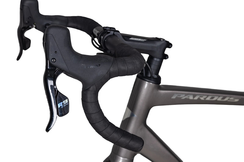 Load image into Gallery viewer, Pardus Super AL LTWOO 11 Speed Hydraulic Brake Road Bike