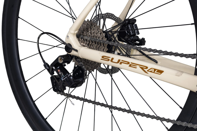 Load image into Gallery viewer, Pardus Super AL LTWOO 11 Speed Hydraulic Brake Road Bike