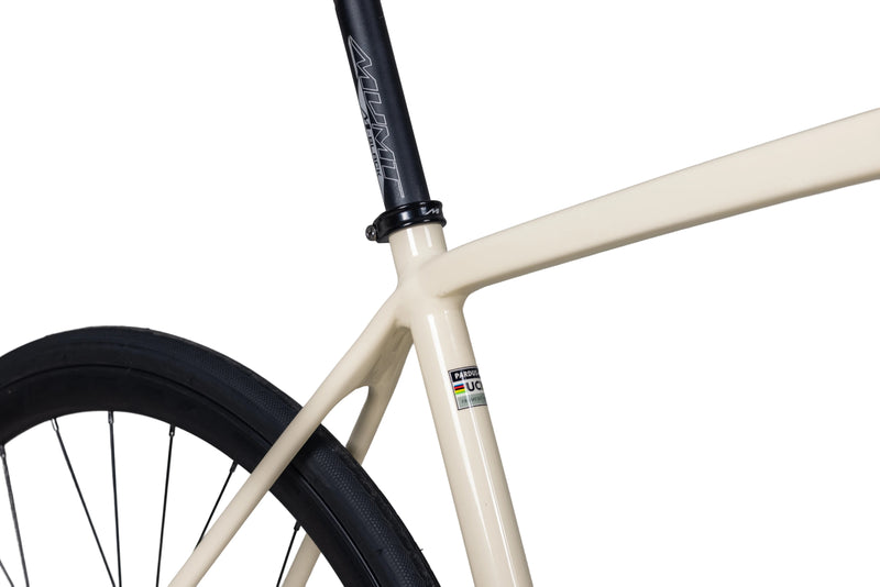 Load image into Gallery viewer, Pardus Super AL LTWOO 11 Speed Hydraulic Brake Road Bike