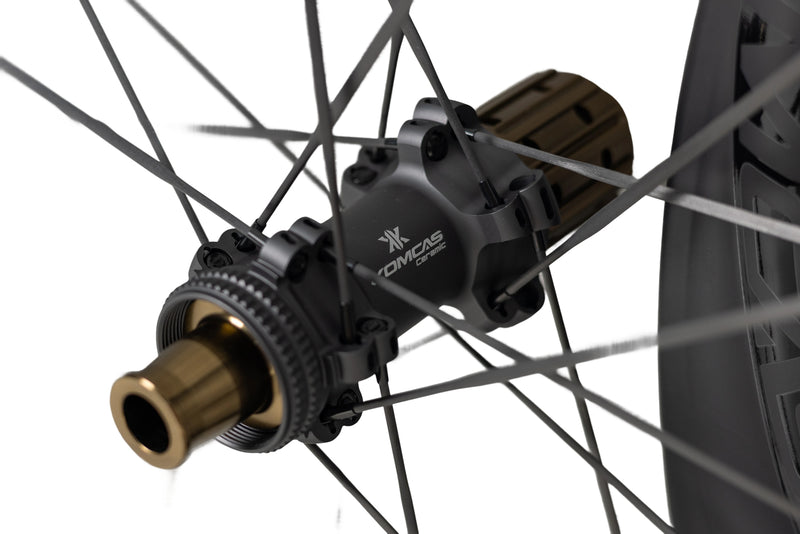 Load image into Gallery viewer, Komcas Muscle Disc Brake Undulating Carbon Wheelset