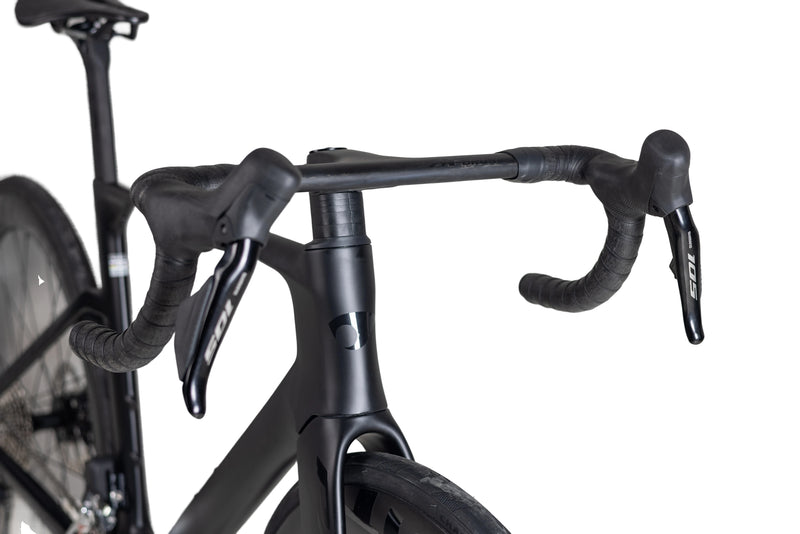 Load image into Gallery viewer, Pardus Spark Sport 105 12 Speed Carbon Road Bike with Carbon Wheelset