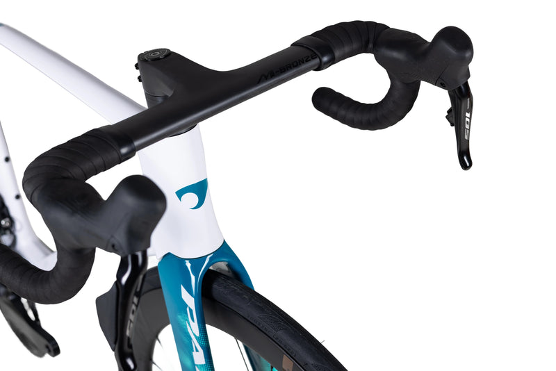 Load image into Gallery viewer, Pardus Spark Sport 105 Di2 12 Speed Carbon Road Bike with Carbon Wheelset