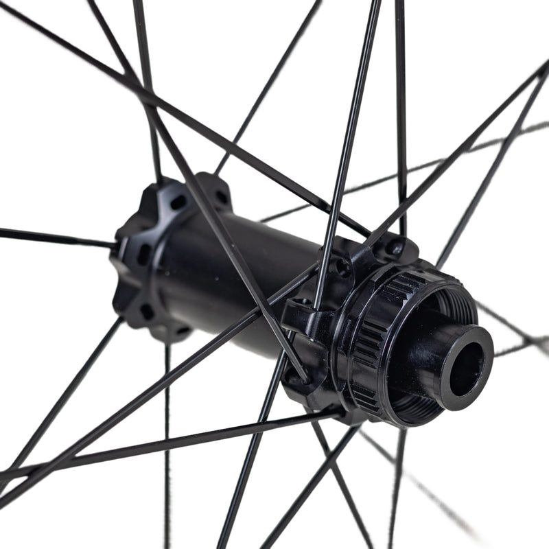 Load image into Gallery viewer, SCOM VOSO Lite Undulating Carbon Wheels Pearl White