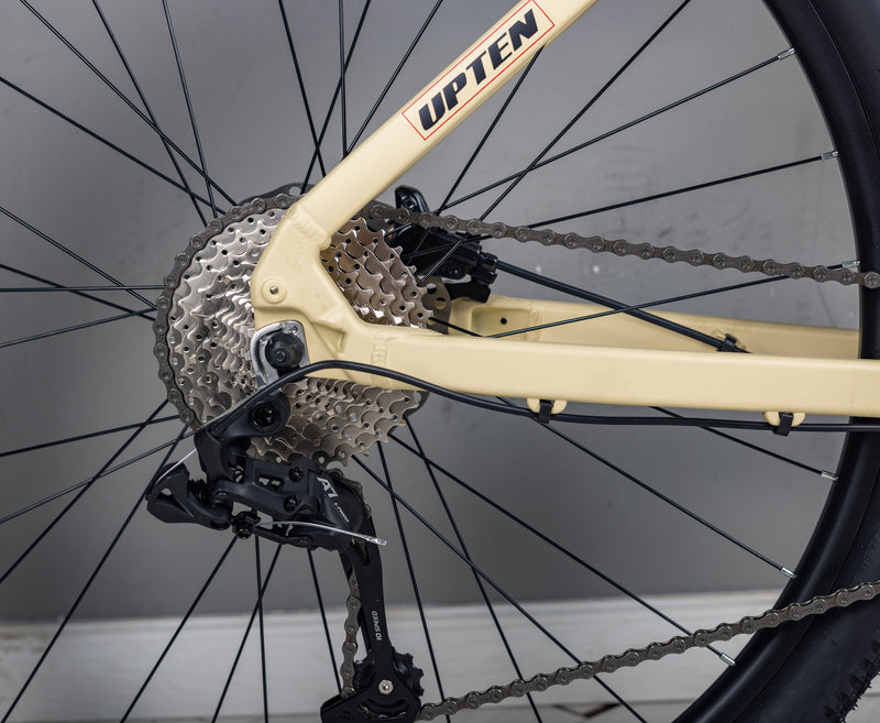 Load image into Gallery viewer, Upten Orion Alloy Mountain Bike 20 Speed Clearance