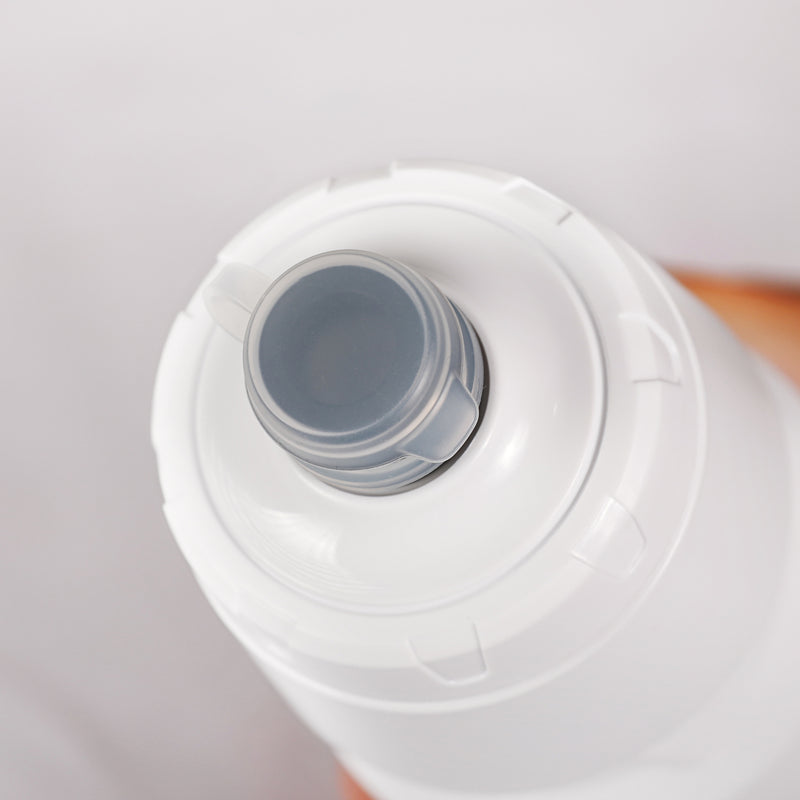 Load image into Gallery viewer, Upten Pro-Flow Cycling Water Bottle Squeeze-to-Drink Anti-Leak Design BPA-Free