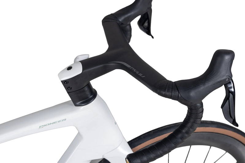 Load image into Gallery viewer, Kossea Pioneer SL 105 Di2 Carbon Road Bike with Carbon Wheels