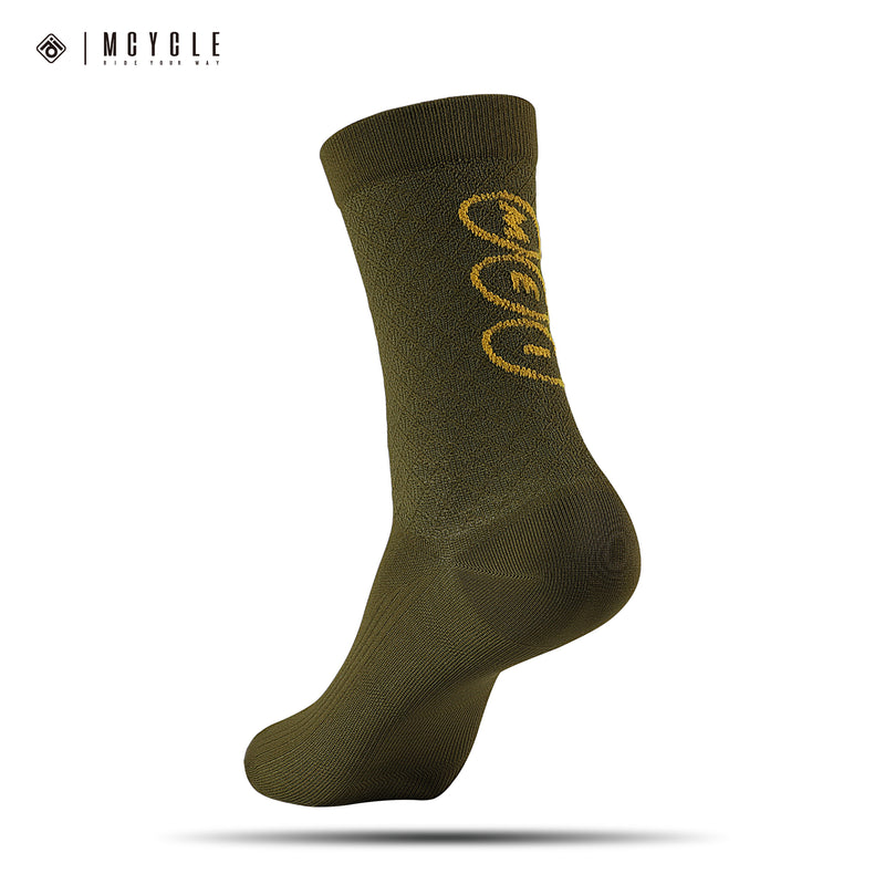 Load image into Gallery viewer, MCYCLE Unisex High-Elastic Athletic Knitted Cycling Socks - MP059 Dopamine Series