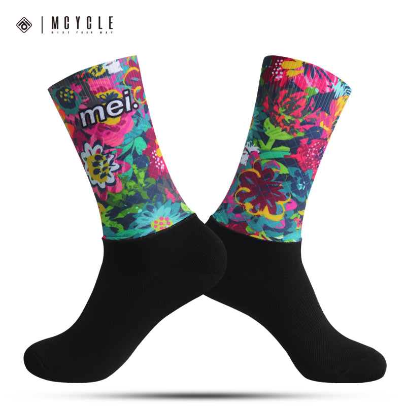 Load image into Gallery viewer, Mcycle Aero Colorful Cycling Socks MP055