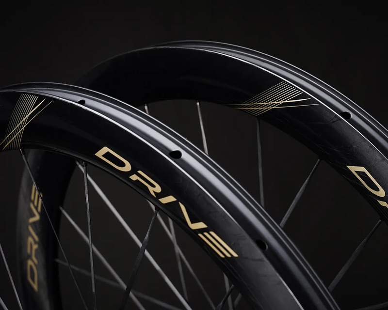 Load image into Gallery viewer, Elitewheels Drive II Top Disc Brake Carbon Road Wheelset
