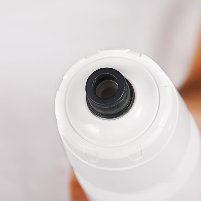 Load image into Gallery viewer, Upten Pro-Flow Cycling Water Bottle Squeeze-to-Drink Anti-Leak Design BPA-Free