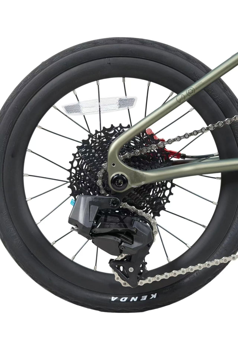 Load image into Gallery viewer, JAVA NEO 12Speed E-shifter 20 Inch Triple-fold Carbon Folding Bike