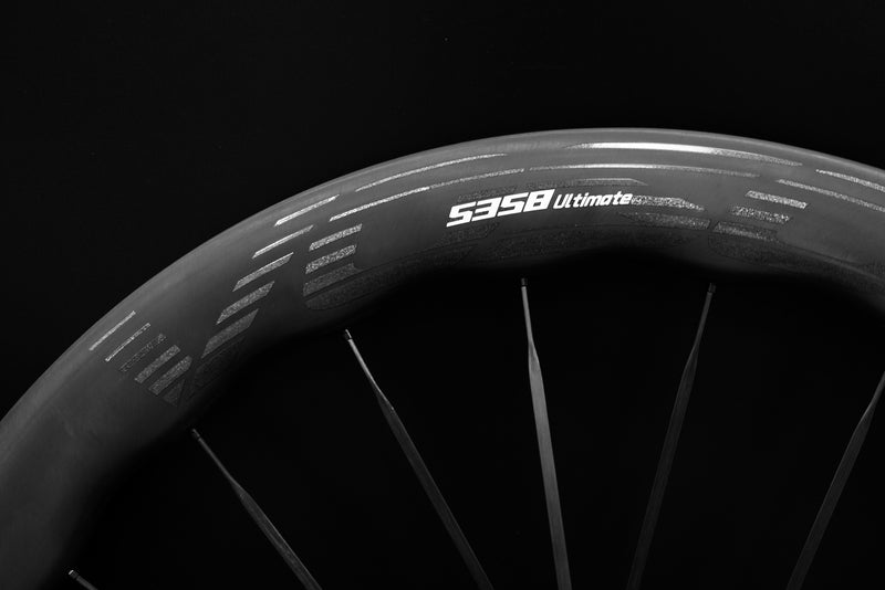Load image into Gallery viewer, SCOM VOSO Lite Ultimate Undulating Carbon Road Bike Wheels Disc Brake Wheelset