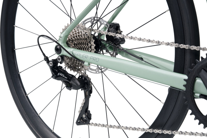 Load image into Gallery viewer, Sunpeed Kepler Pro Hybrid Bike