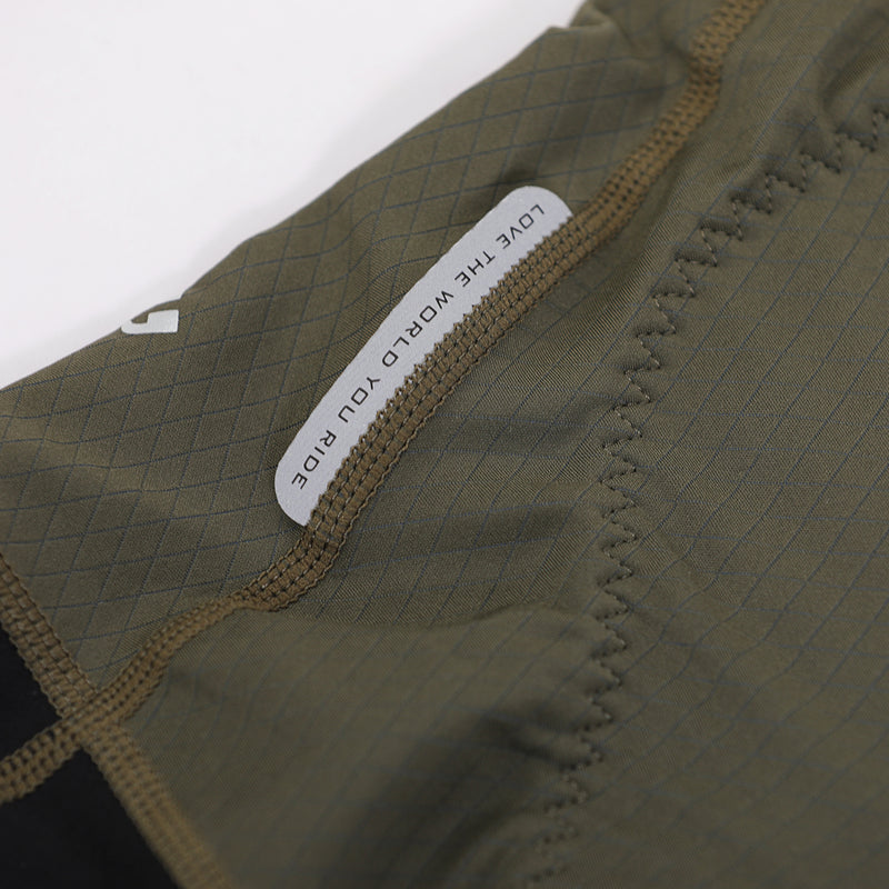 Load image into Gallery viewer, 7R7 Men's Pro Cycling Bib Shorts with Elastic Interface Pads