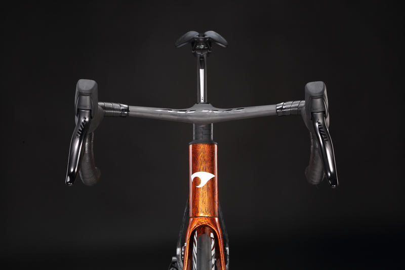 Load image into Gallery viewer, Pardus Robin RS AXS eTap Carbon Road Bike with Carbon Wheelset