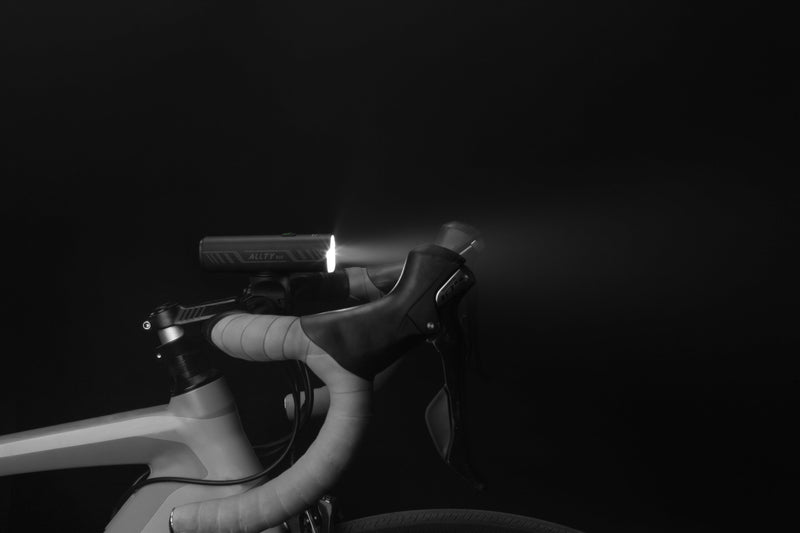 Load image into Gallery viewer, MagicShine Allty 800 Bicycle Front Light + Seemee 50 Tail Light Combo