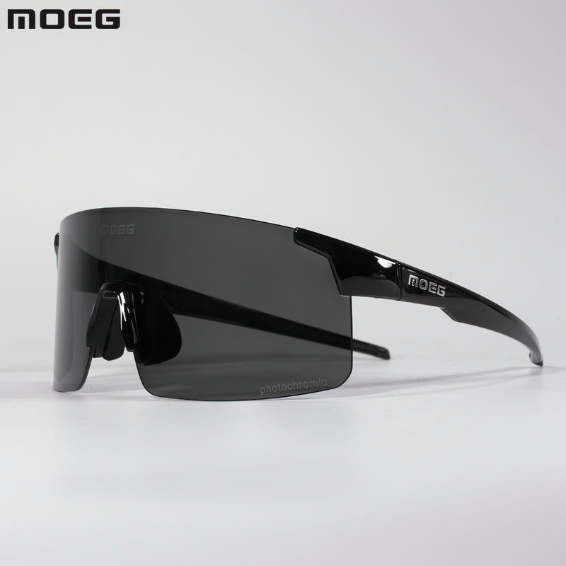Load image into Gallery viewer, MOEG Cycling Sunglasses Anti Fog Photochromic Lens MO993