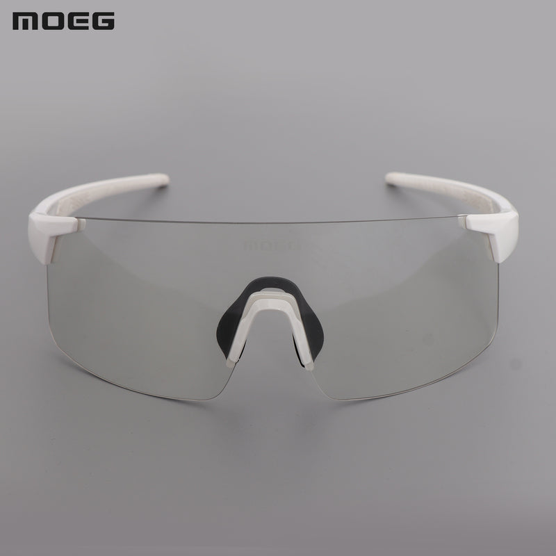 Load image into Gallery viewer, MOEG Cycling Sunglasses Anti Fog Photochromic Lens MO993