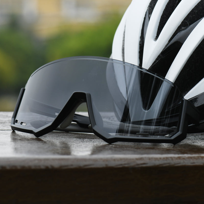 Load image into Gallery viewer, Magicshine Spinter Photochromic Sports Cycling Sunglasses