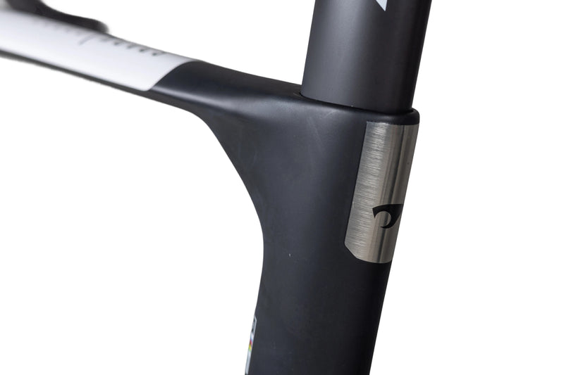 Load image into Gallery viewer, Pardus Spark Sport 105 Di2 12 Speed Carbon Road Bike with Carbon Wheelset