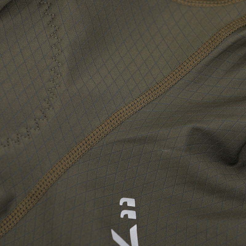 Load image into Gallery viewer, 7R7 Women's Pro Cycling Bib Shorts with Elastic Interface Pads