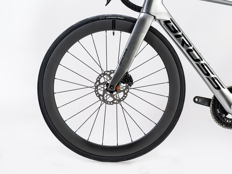 Load image into Gallery viewer, Bross Vagabond Aero 6SE 105 Di2 R7170 Carbon Road Bike with Carbon Wheels