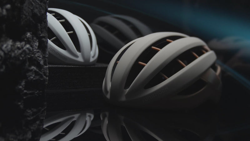 Load and play video in Gallery viewer, Sunrimoon Alien Cycling Helmet CS57