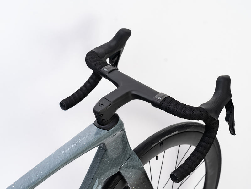 Load image into Gallery viewer, Bross Vagabond Aero 6SE 105 Di2 R7170 Carbon Road Bike with Carbon Wheels