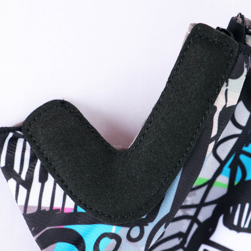 Load image into Gallery viewer, Qudra Cycling Gloves Short Finger 067