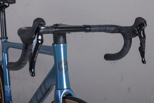 Sunpeed Universe Shimano 105 11 speed Warehouse Clearance