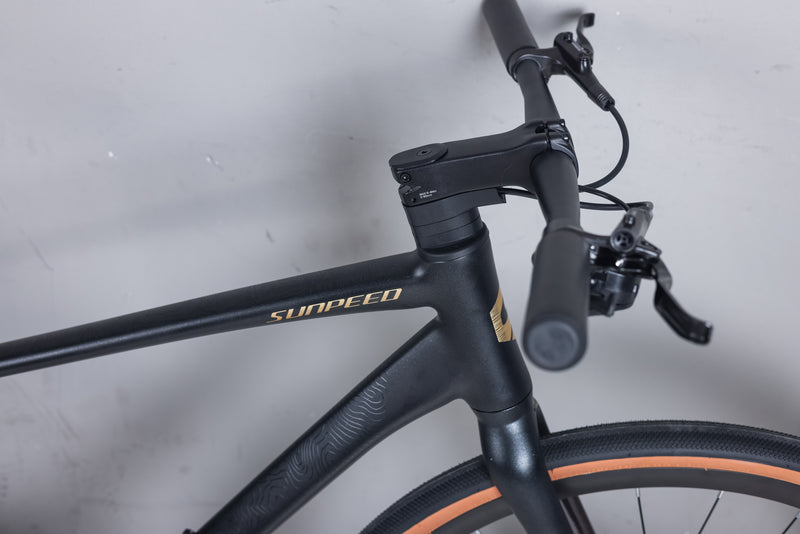 Load image into Gallery viewer, Sunpeed Kepler Hybrid Bike Warehouse Clearance
