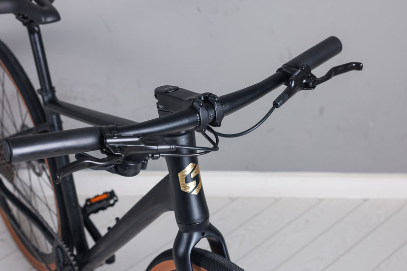 Load image into Gallery viewer, Sunpeed Kepler Hybrid Bike Warehouse Clearance
