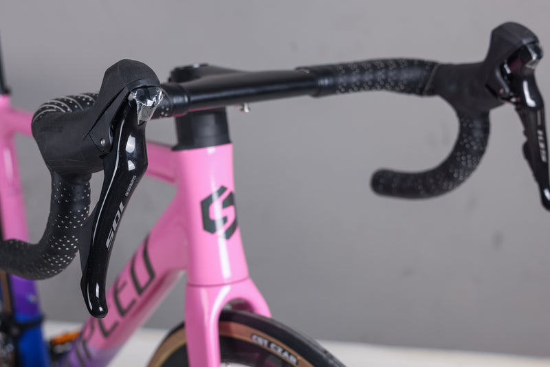 Load image into Gallery viewer, Sunpeed Universe Shimano 105 11 speed Warehouse Clearance
