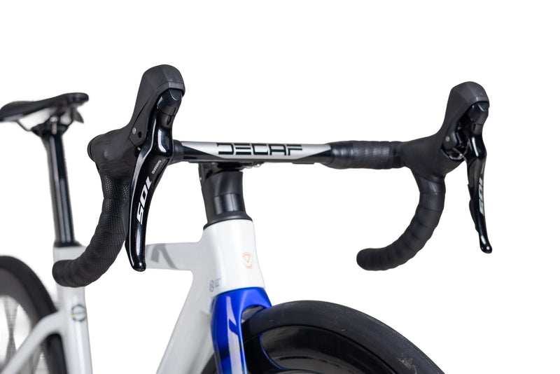 Load image into Gallery viewer, JAVA Fuoco Top R7120 12 Speed Carbon Road Bike
