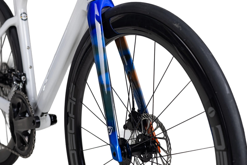 Load image into Gallery viewer, JAVA Fuoco Top R7120 12 Speed Carbon Road Bike
