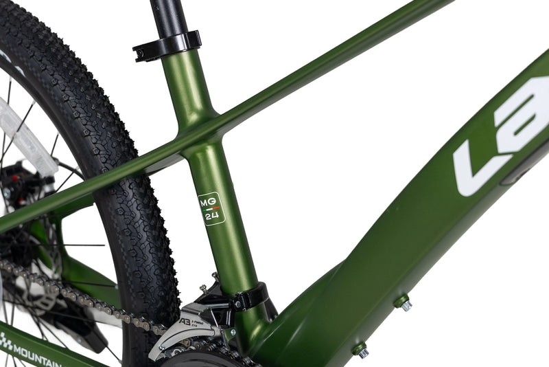 Load image into Gallery viewer, LanQ MG Magnesium Alloy 24 inch Kids Mountain Bike
