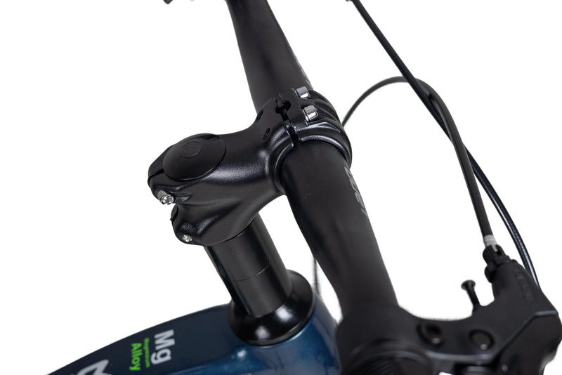 Load image into Gallery viewer, LanQ MG Magnesium Alloy 20 inch Kids Bike
