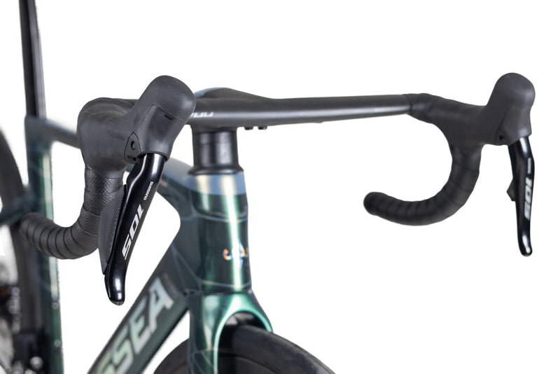 Load image into Gallery viewer, Kossea Pioneer SL 105 Di2 Carbon Road Bike with Carbon Wheels
