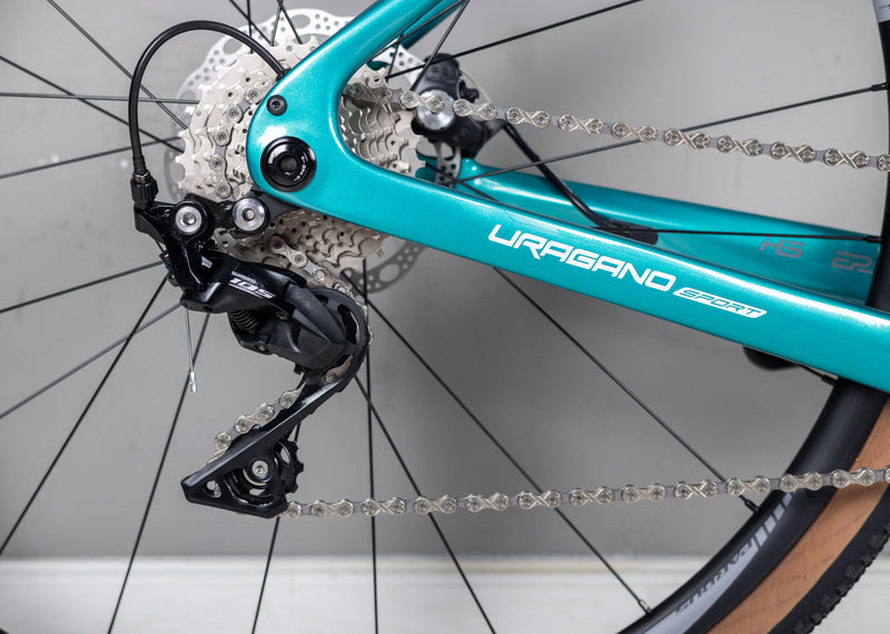 Load image into Gallery viewer, Pardus Uragano Sport 105 Gravel Bike
