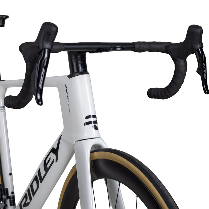 Load image into Gallery viewer, Ridley Noah 3.0 Shimano 105 di2
