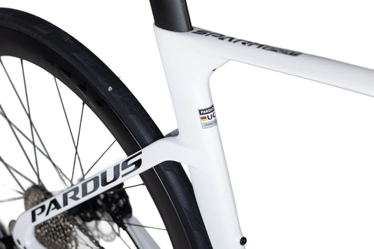 Pardus Spark Sport 105 Di2 12 Speed Carbon Road Bike with Carbon Wheelset