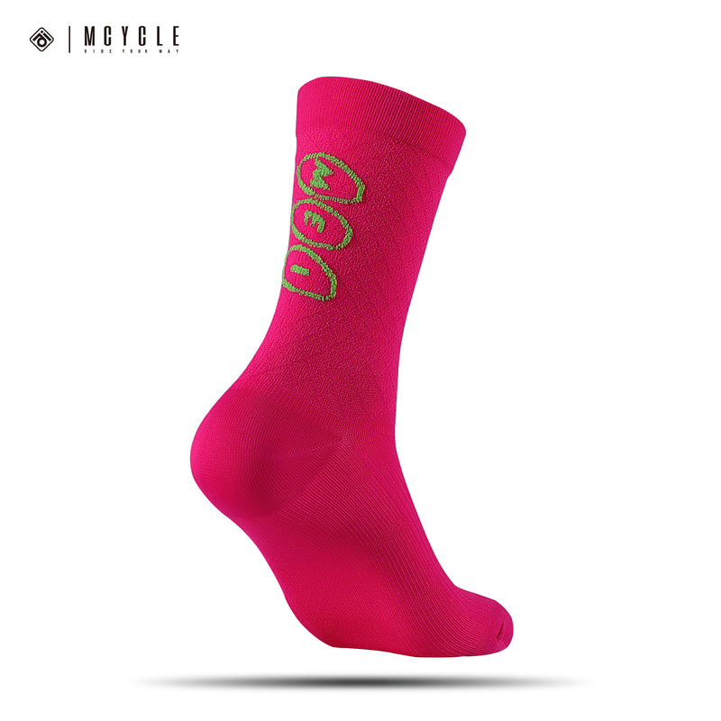 Load image into Gallery viewer, MCYCLE Unisex High-Elastic Athletic Knitted Cycling Socks - MP059 Dopamine Series
