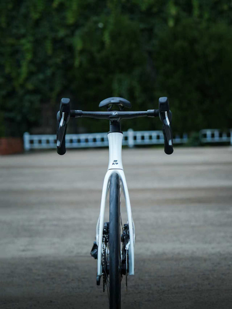 Load image into Gallery viewer, Bross Zenith 7SE Force Etap AXS with Zipp 404 Wheel and Vision Handlebar
