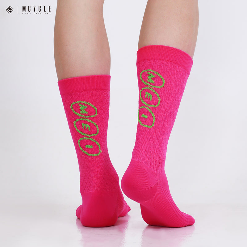 Load image into Gallery viewer, MCYCLE Unisex High-Elastic Athletic Knitted Cycling Socks - MP059 Dopamine Series
