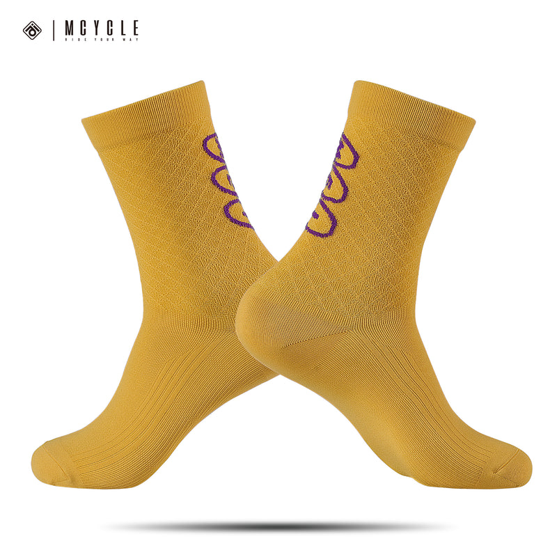 Load image into Gallery viewer, MCYCLE Unisex High-Elastic Athletic Knitted Cycling Socks - MP059 Dopamine Series
