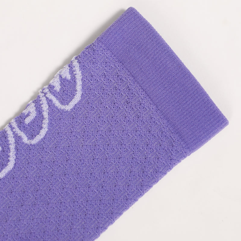 Load image into Gallery viewer, MCYCLE Unisex High-Elastic Athletic Knitted Cycling Socks - MP059 Dopamine Series
