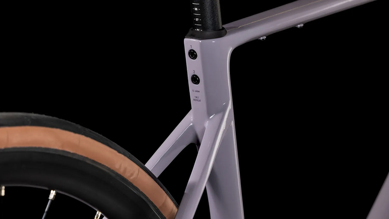 Load image into Gallery viewer, CUBE ATTAIN C:62 Race plumgrey´n´brink 825410
