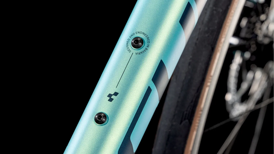 CUBE ATTAIN C:62 SLX Lagoon´n´black 825510