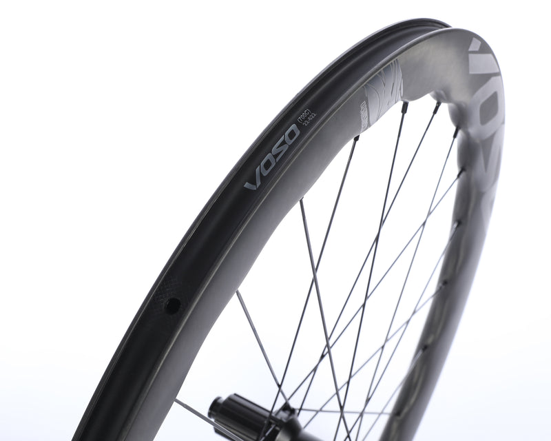 Load image into Gallery viewer, SCOM VOSO Lite Undulating Carbon Wheels Disc Brake Wheelset
